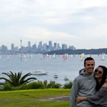 Desde abajo: Dani y Mar�a en Sydney!